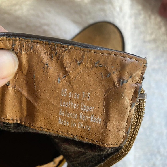 very volatile women's chatter leopard bootie 7.5 - Picture 10 of 10